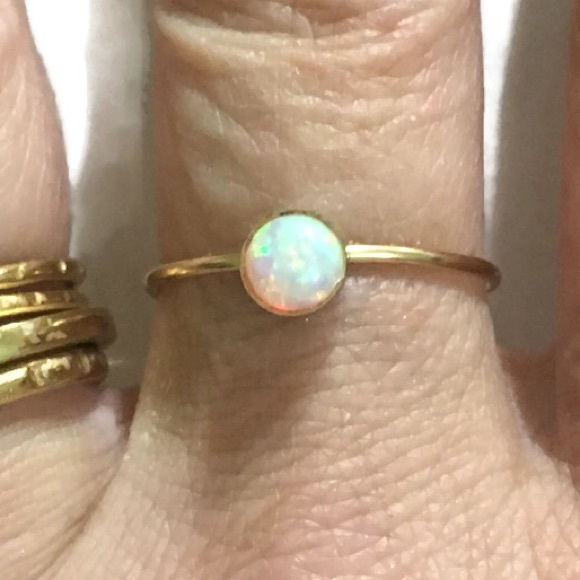 Gold 5mm Australian White Fire Opal Stacking Ring - Picture 4 of 7